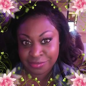 Meet your Posher, Tracee